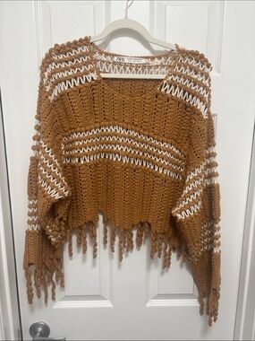 Zara special edition Rust Brown Crochet Fringe Sweater with White Accents